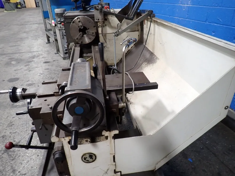 The Colchester Lathe Lathe - 15