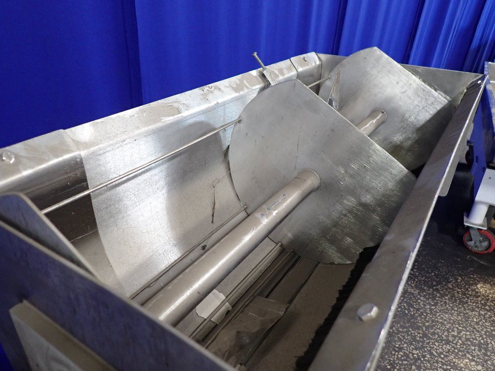 Fedco 33" X 13 1/2" Mixer - Sa32ca