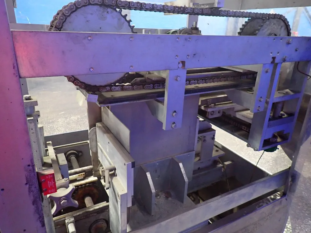 Bosch Forming Machine - 840 Carton Closer