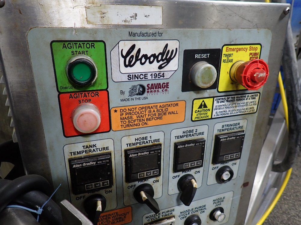 Savage Bros Co. Icing Machine - 133 Thch