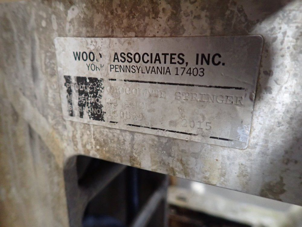 Savage Bros Co. Icing Machine - 133 Thch