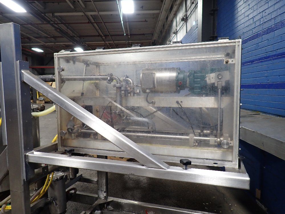 Savage Bros Co. Icing Machine - 133 Thch