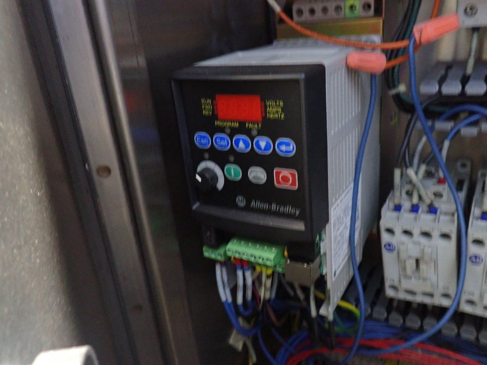 Kliklok Woodman Tray Former - Asu4ws