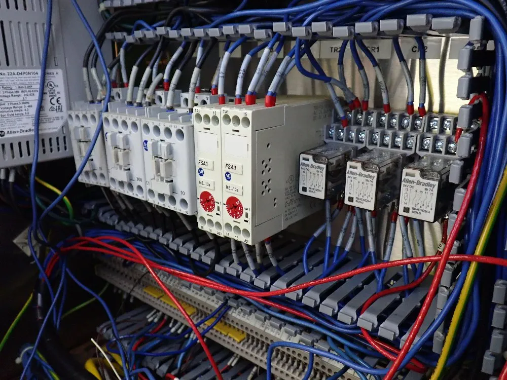 Kliklok Woodman Tray Former - Asu4ws