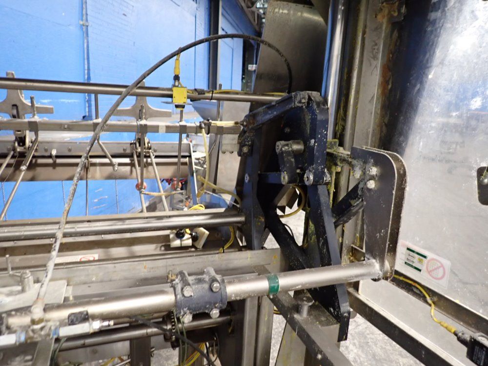 Klikok Woodman Feeder - Genesis-nordson