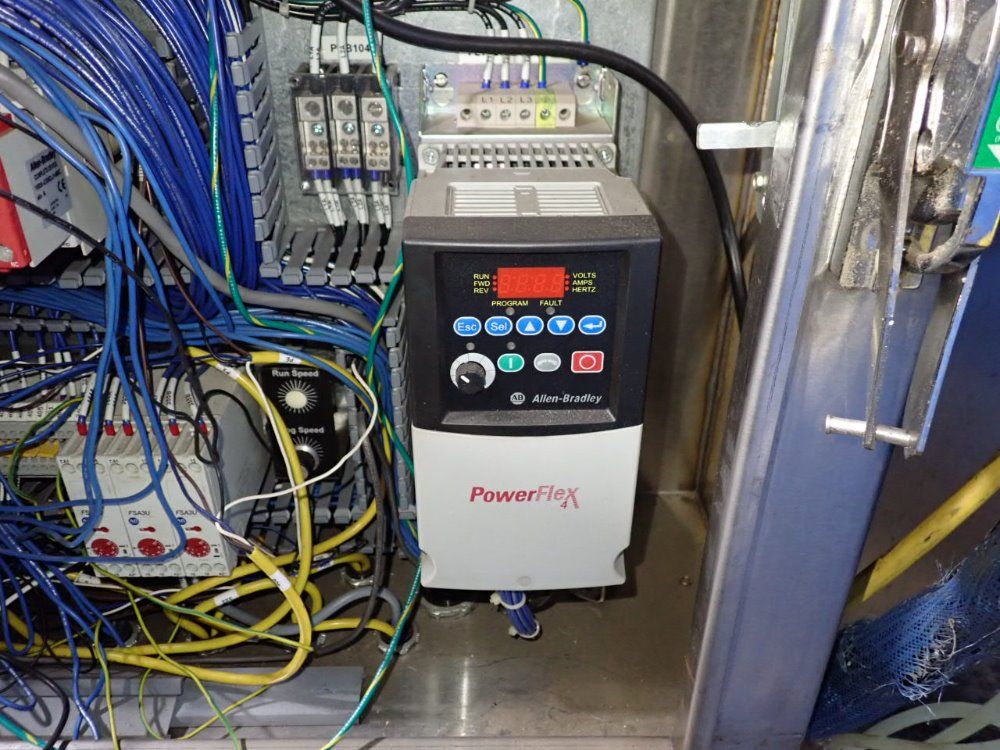 Klikok Woodman Feeder - Genesis-nordson