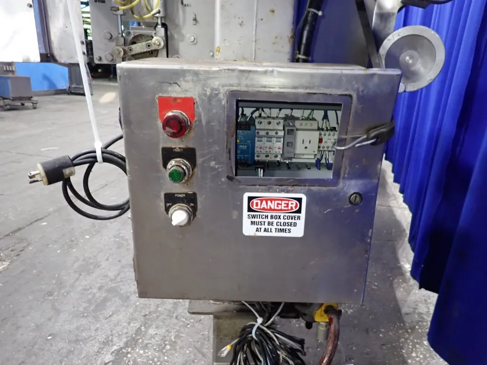 Hinds Bock 22" X 32" Filling Machine - 13p-01