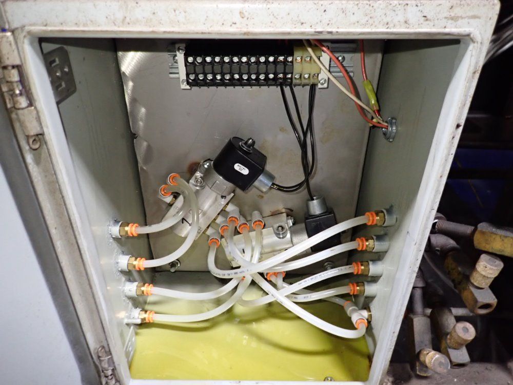 Velten & Pulver 205" Feeder