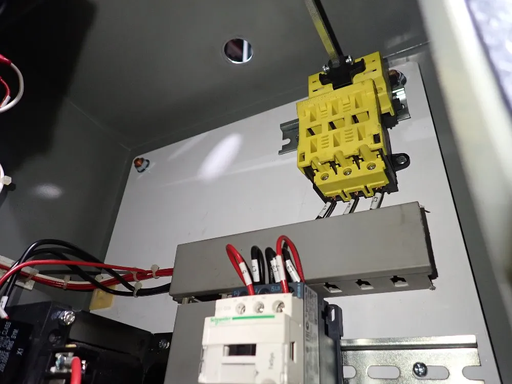 Giant Finisher 32" Vibratory Finisher - Cb-3st