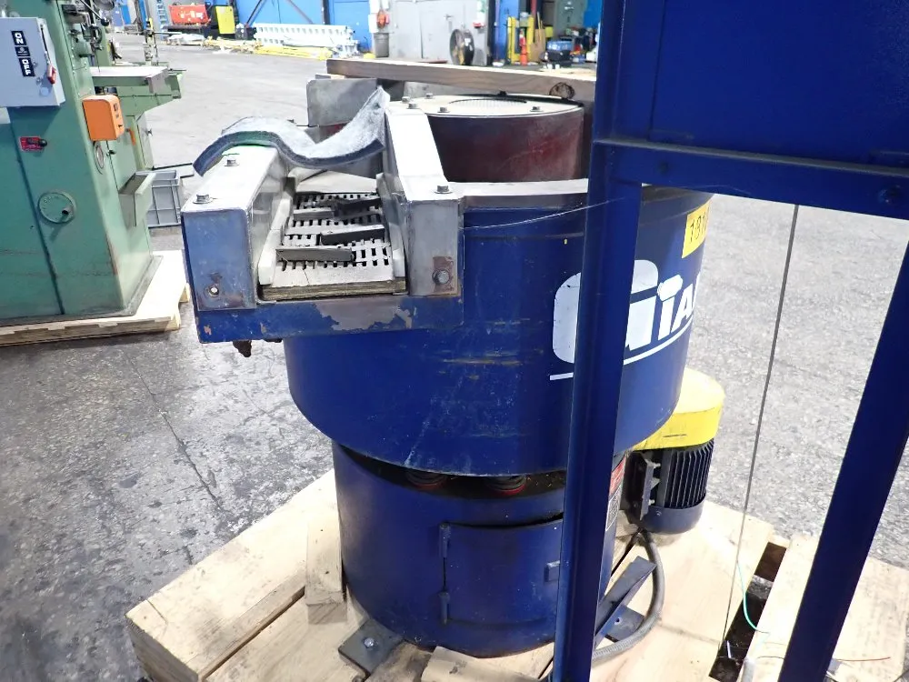 Giant Finisher 32" Vibratory Finisher - Cb-3st