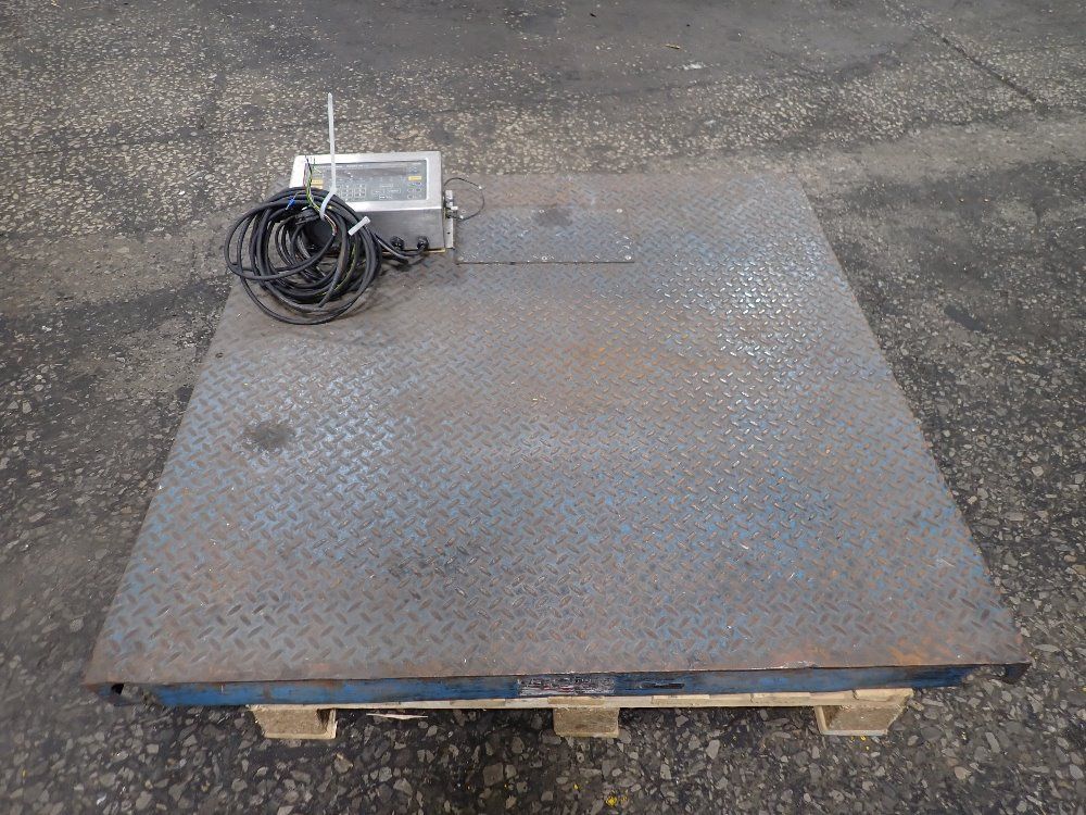 Avery Weigh Tronix 5000 Lbs Scale - Dsl4848-05