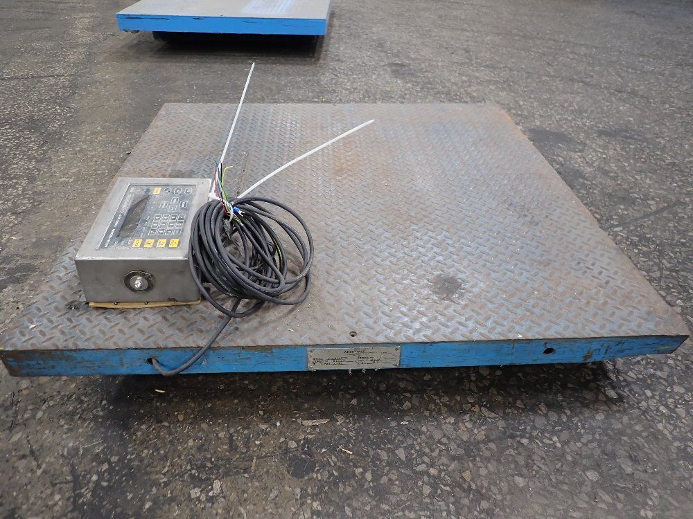 Avery Weigh Tronix 5000 Lbs Scale - Dsl4848-05