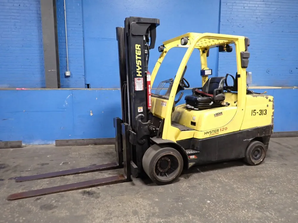 Hyster 10950 Lbs Propane Forklift - S120ft
