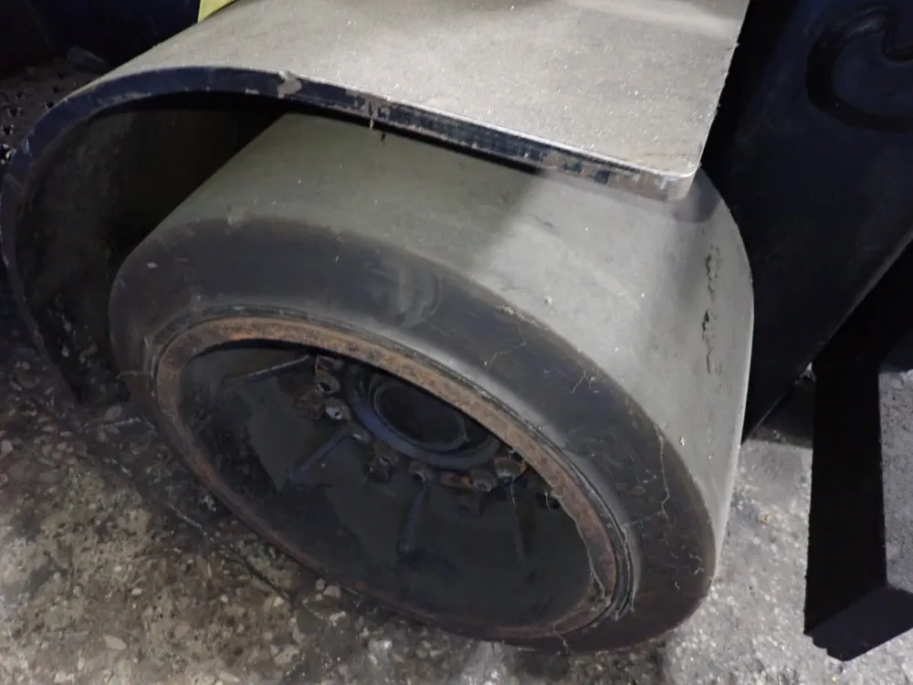 Hyster 10950 Lbs Propane Forklift - S120ft