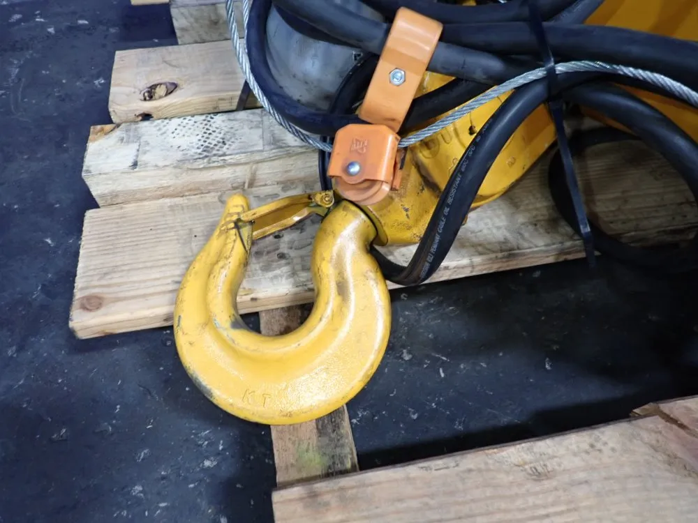 Harrington 5 Ton Chain Hoist - Er2a-451322 / Mr050l