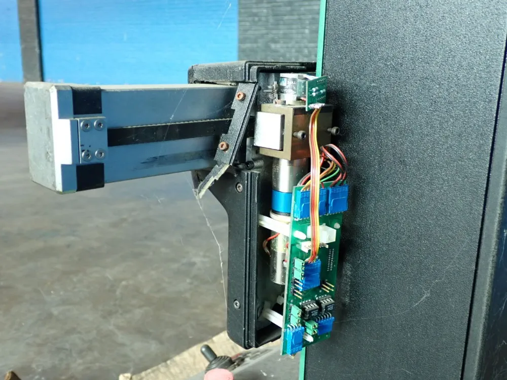 Mahr Roundness Gage - Mmq40