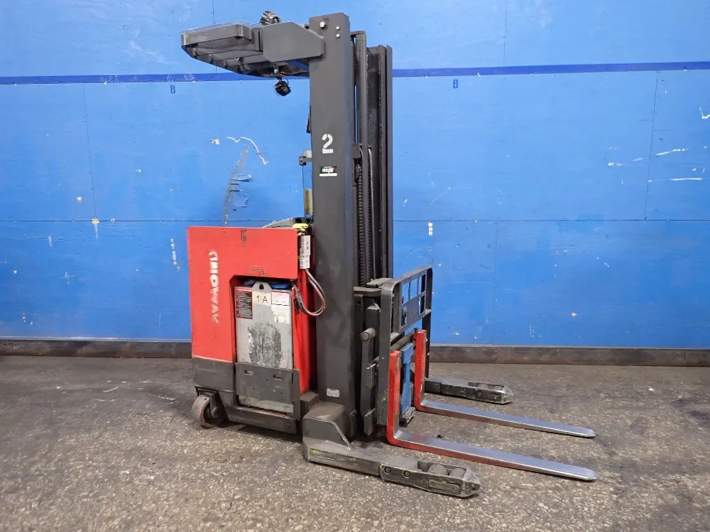 Raymond 4500 Lbs Stand Up Forklift - East R45tt