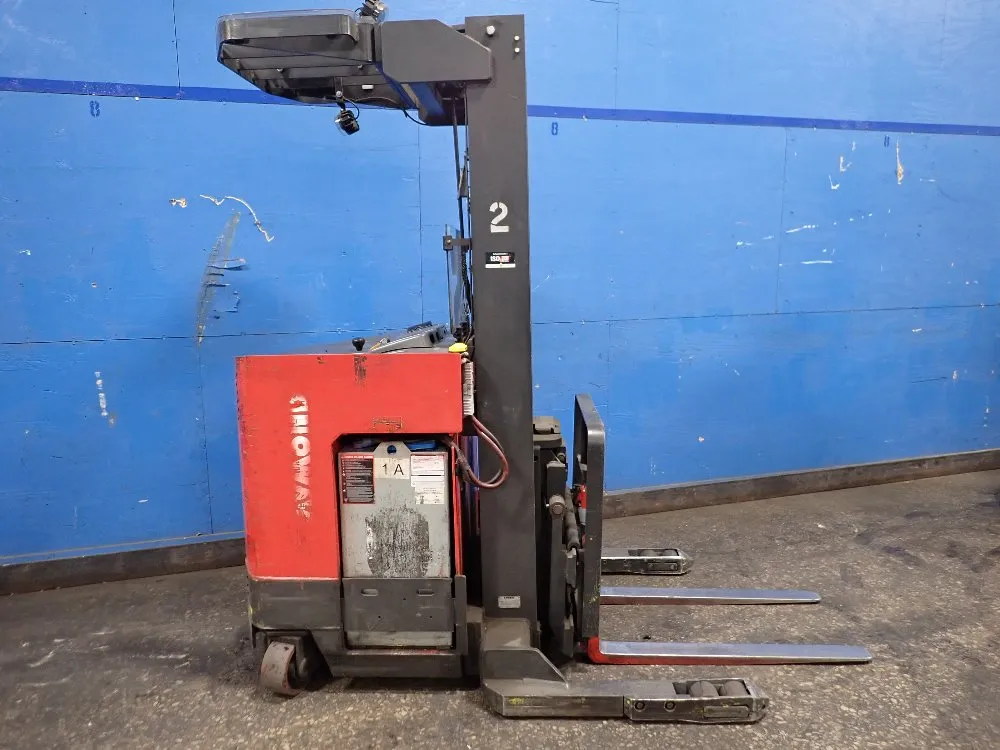 Raymond 4500 Lbs Stand Up Forklift - East R45tt