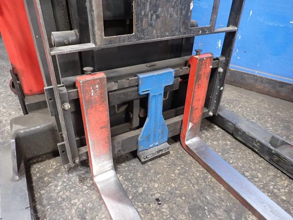 Raymond 4500 Lbs Stand Up Forklift - East R45tt