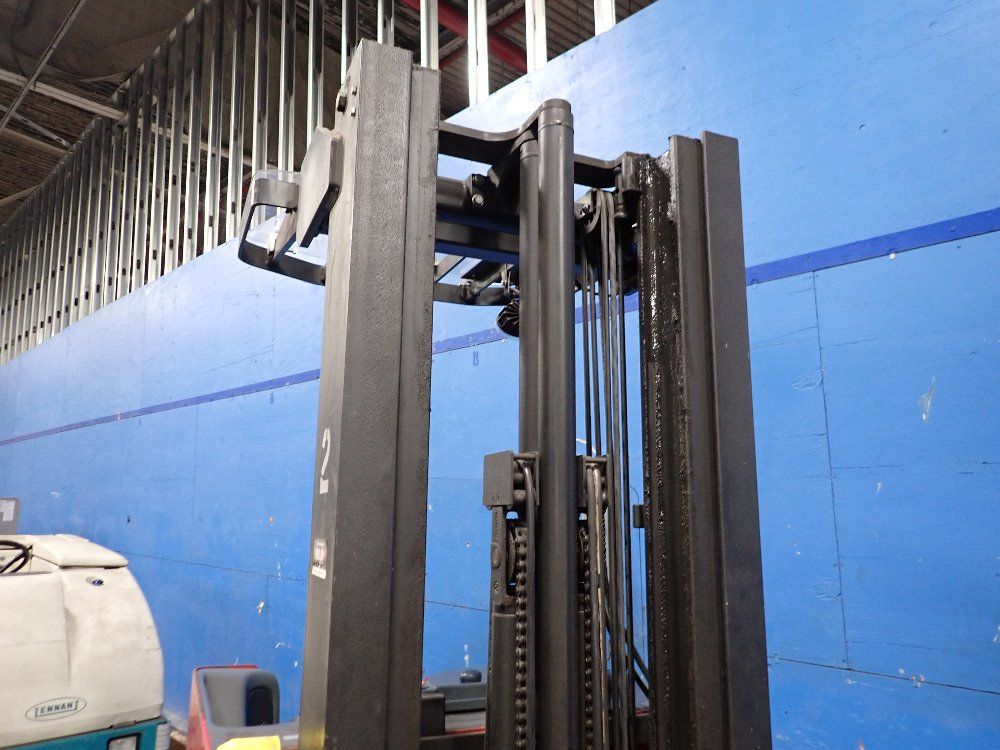 Raymond 4500 Lbs Stand Up Forklift - East R45tt