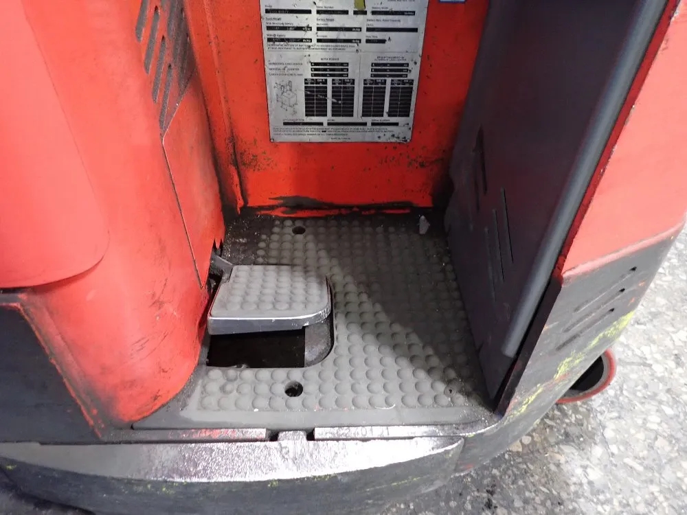 Raymond 4500 Lbs Stand Up Forklift - East R45tt