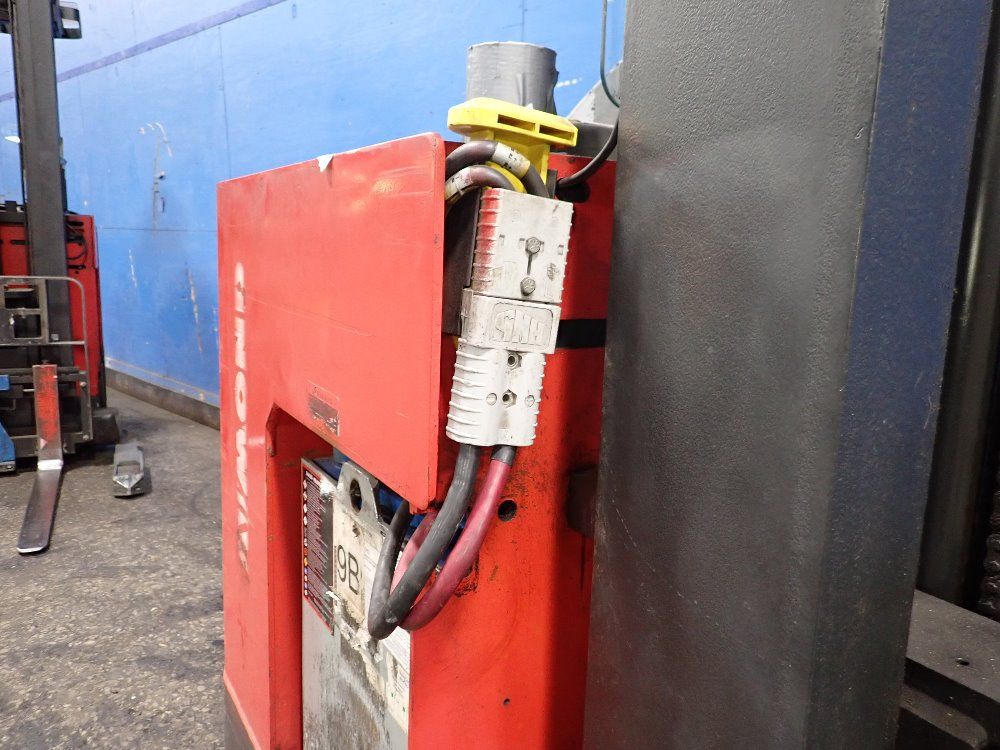 Raymond 4500 Lbs Stand Up Forklift - East R45tt