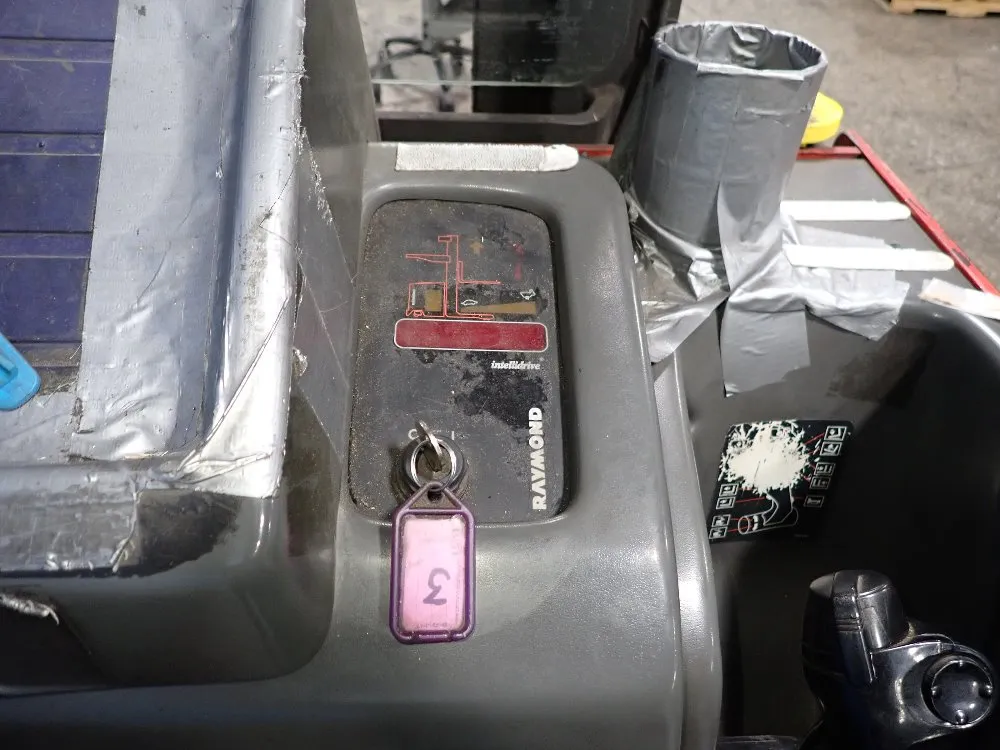 Raymond 4500 Lbs Stand Up Forklift - East R45tt