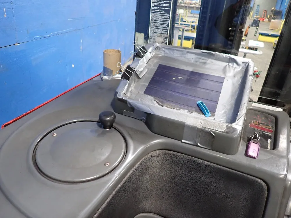 Raymond 4500 Lbs Stand Up Forklift - East R45tt