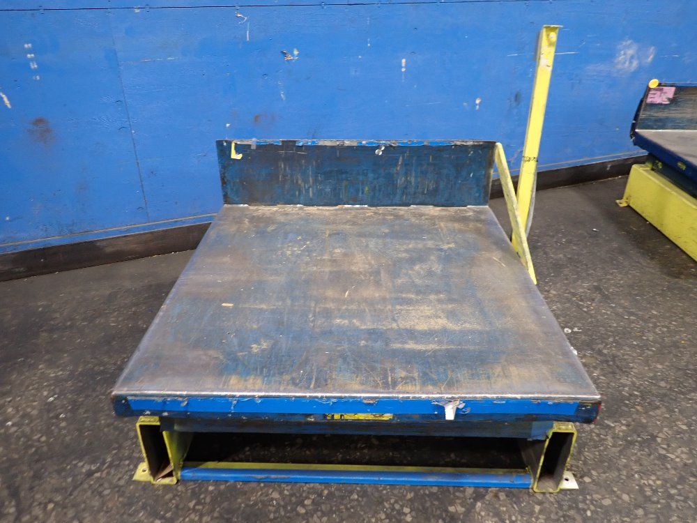 Lift Table
