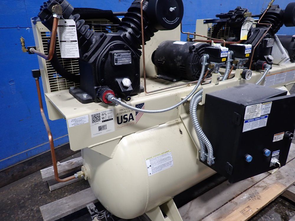 Ingersoll Rand (2) 7.5 Hp Dual Air Compressor - 2-2475e7.5-p