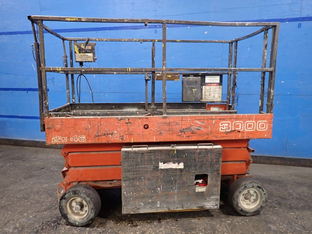 Economy 1500 Lbs Scissor Lift - 2046