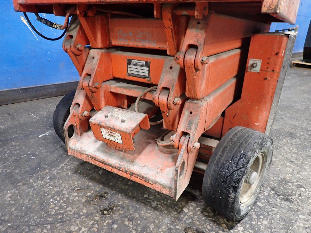 Economy 1500 Lbs Scissor Lift - 2046