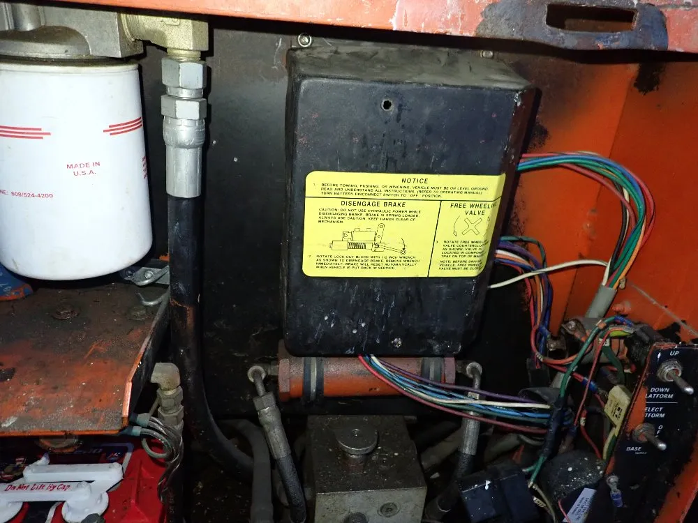 Economy 1500 Lbs Scissor Lift - 2046