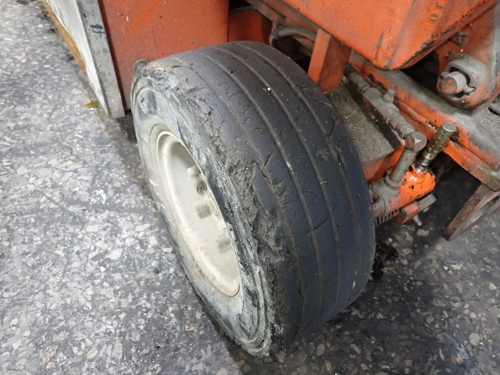 Economy 1500 Lbs Scissor Lift - 2046