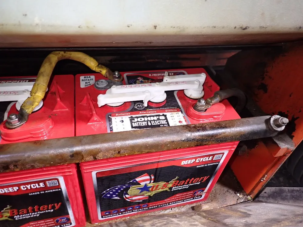 Economy 1500 Lbs Scissor Lift - 2046