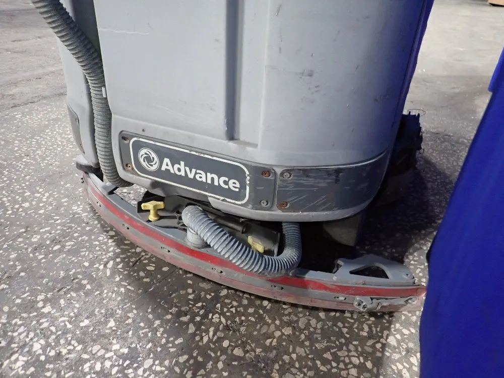 Nilfisk Advance 43" Floor Scrubber - Adgressor 3220c