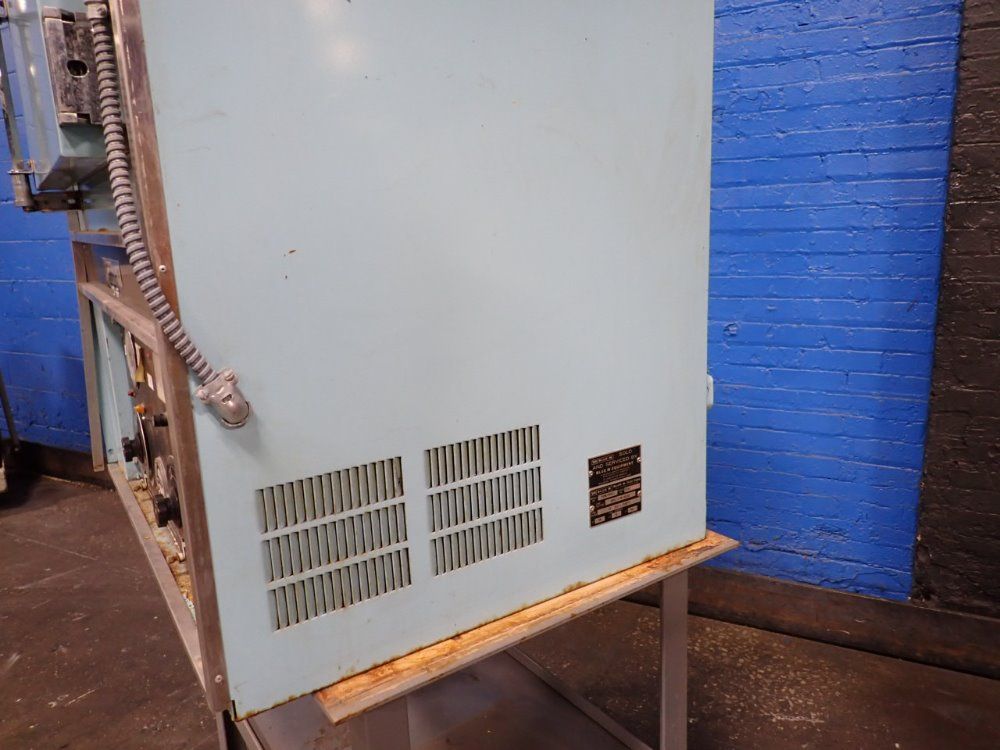 Blue M Hot Air Oven - Pom-206g-1