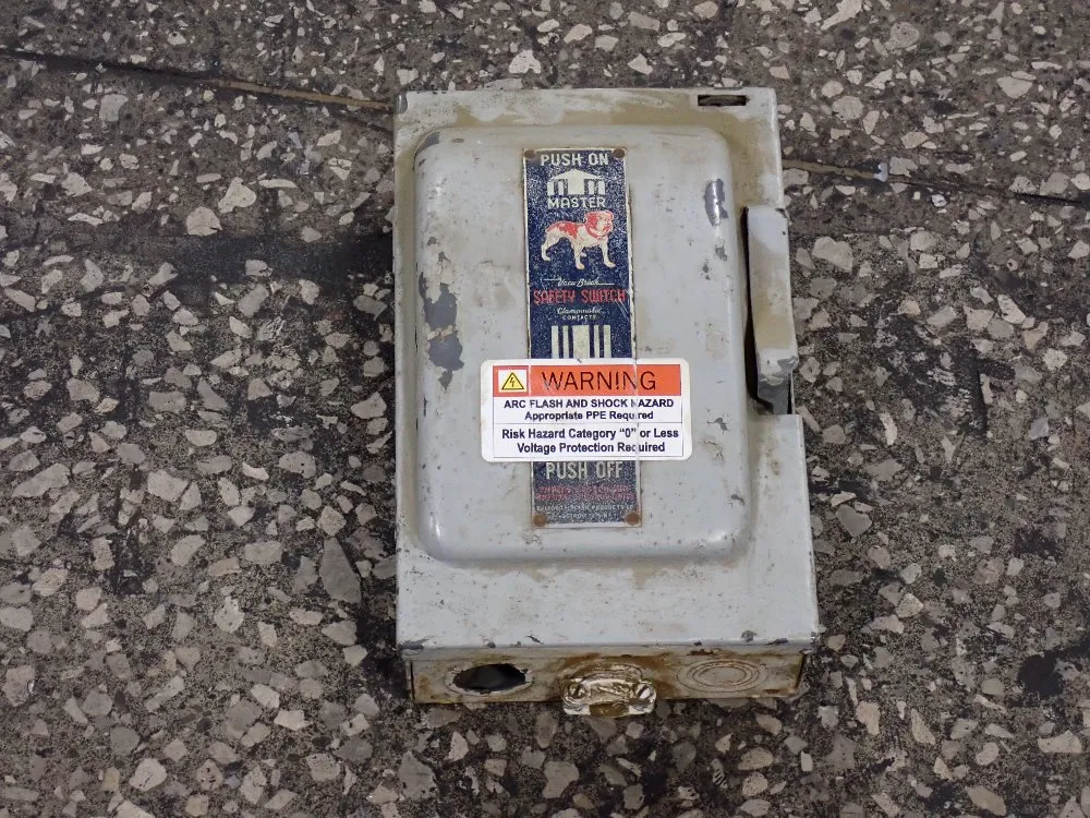 Bulldog Electric Safety Switch