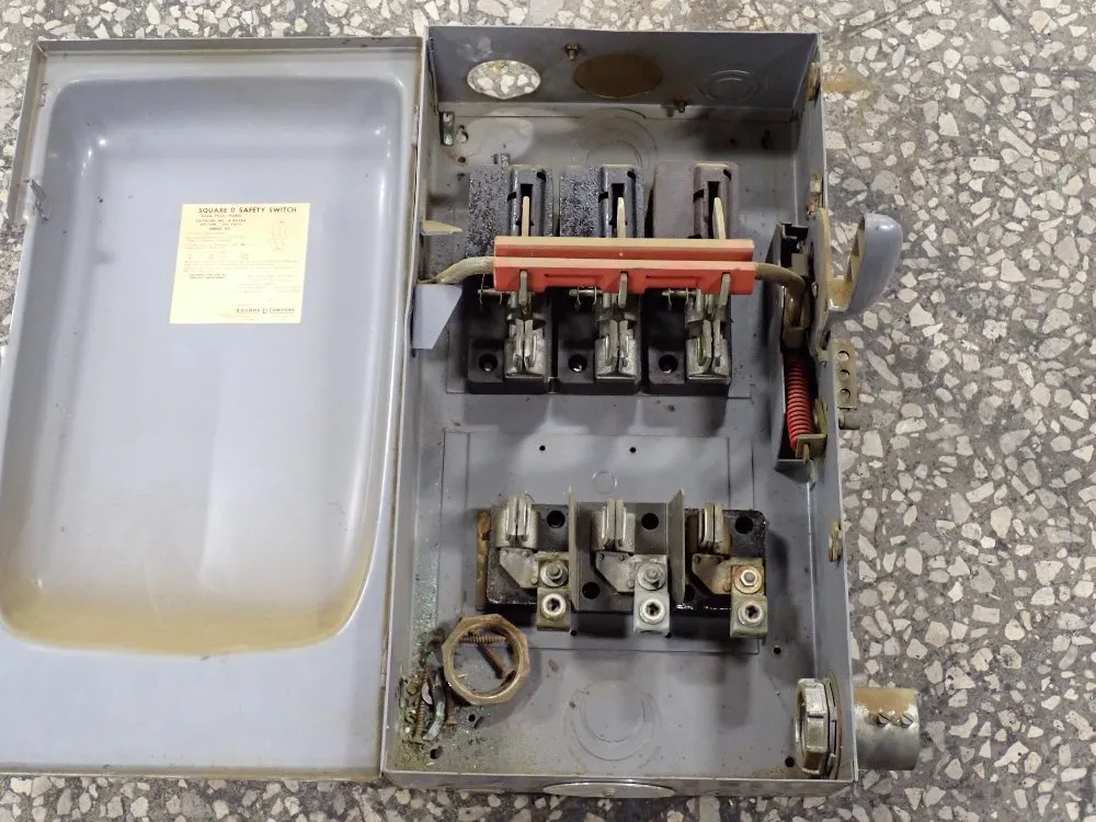 Square D 200a / 600v Enclosed Switch