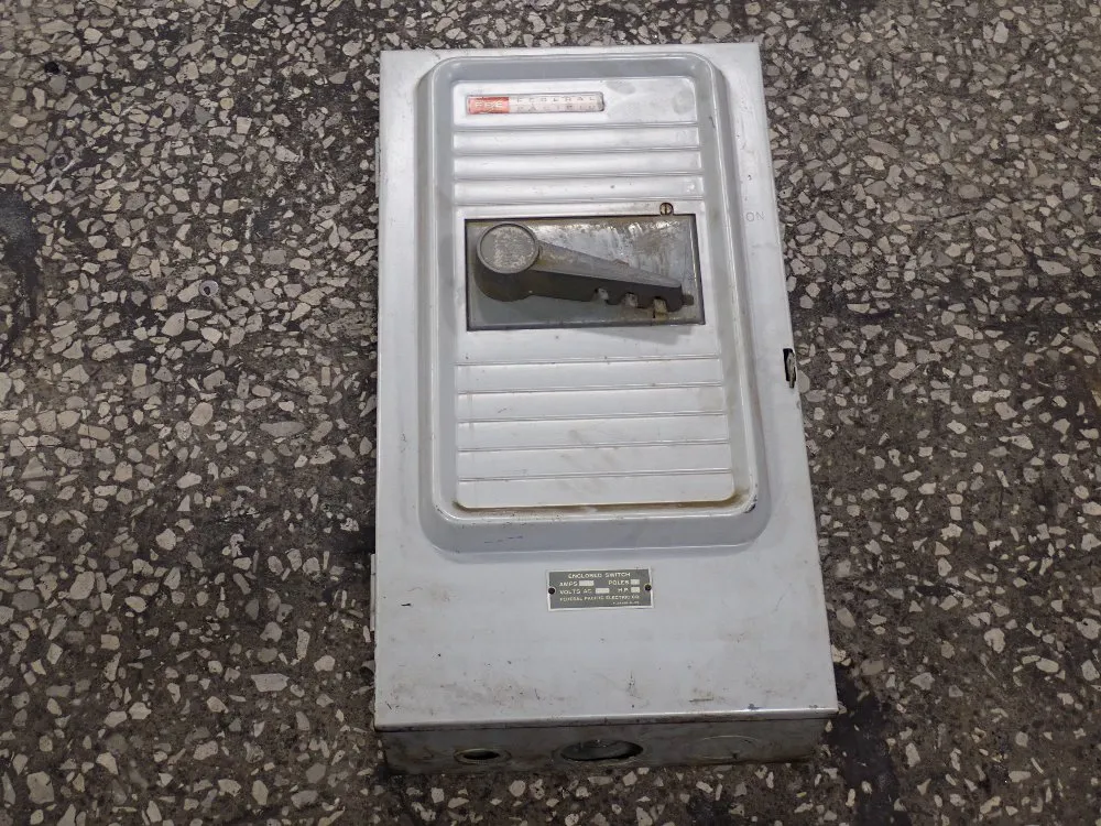 Federal Pacific 200a / 600v Enclosed Switch - Q5236