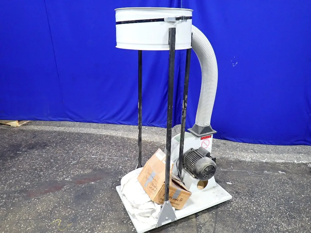 DUST COLLECTOR