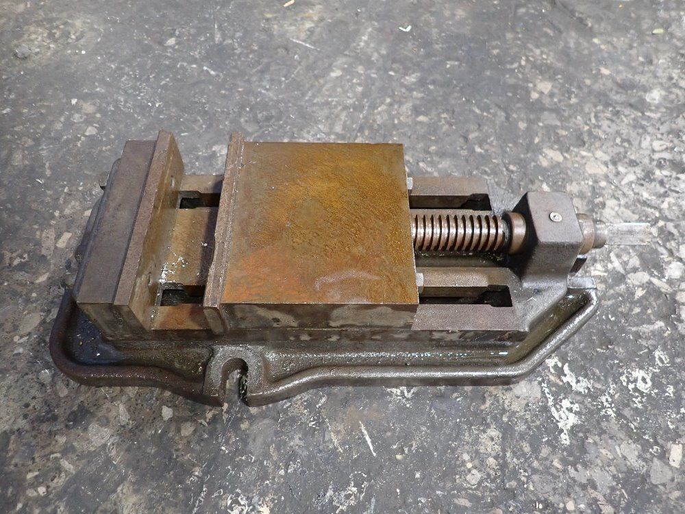 6" Vise