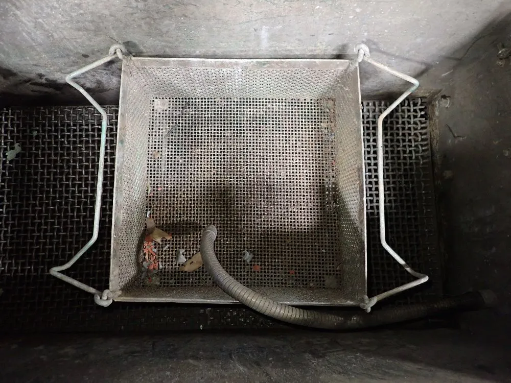 Vic 35" X 16" X 15" Id Parts Washer