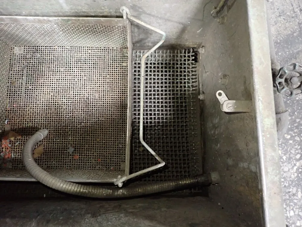 Vic 35" X 16" X 15" Id Parts Washer