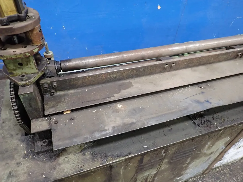 Maplewood 65" Roller