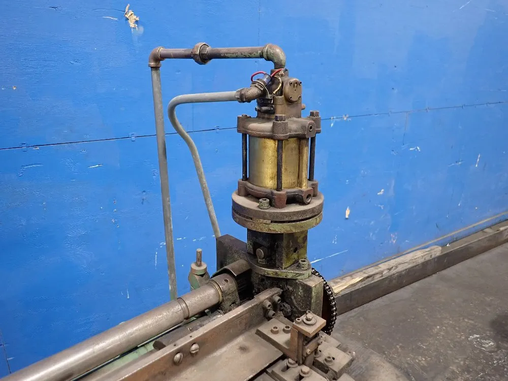 Maplewood 65" Roller