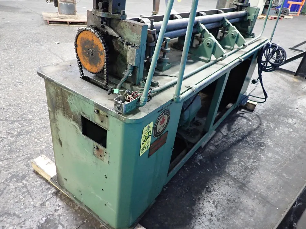 Maplewood 65" Roller