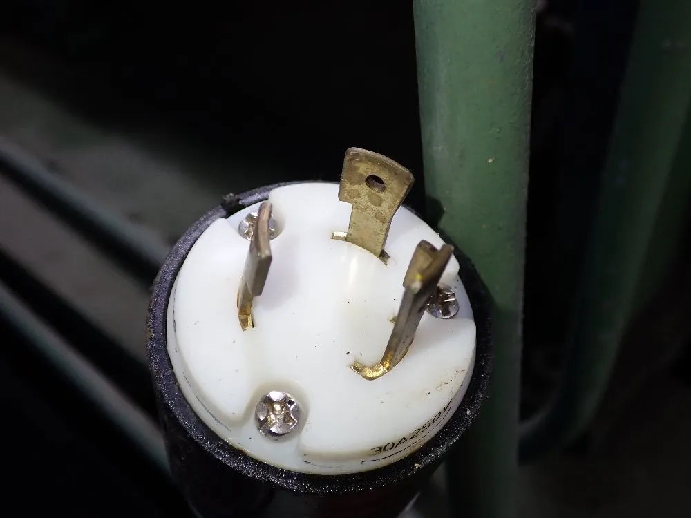 Maplewood 65" Roller