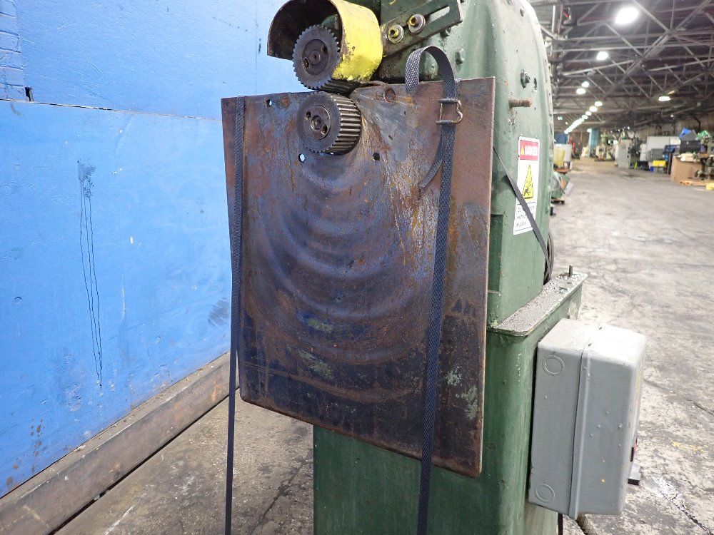 Pexto Beader/crimper