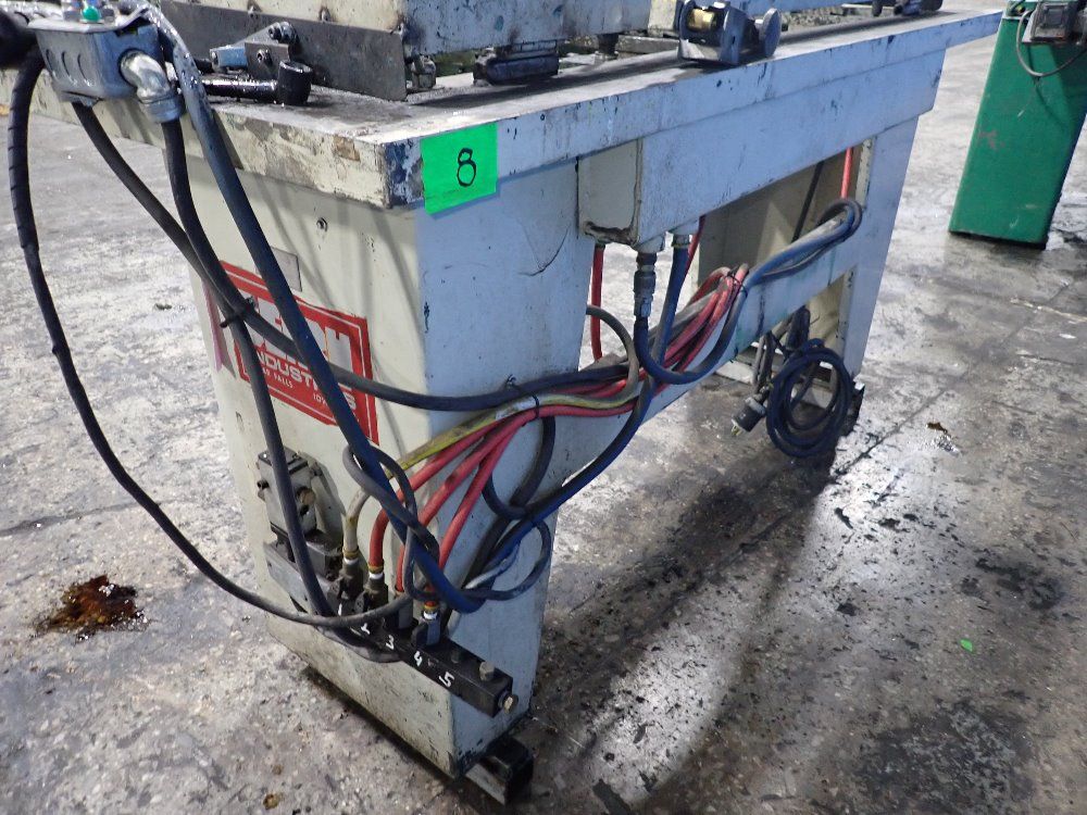 Berry Industries Feeder